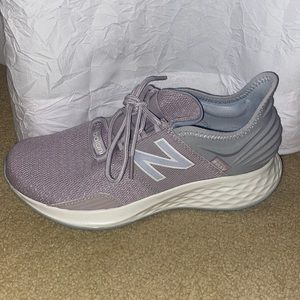 New Balance Fresh Foam ROAV size 7.5